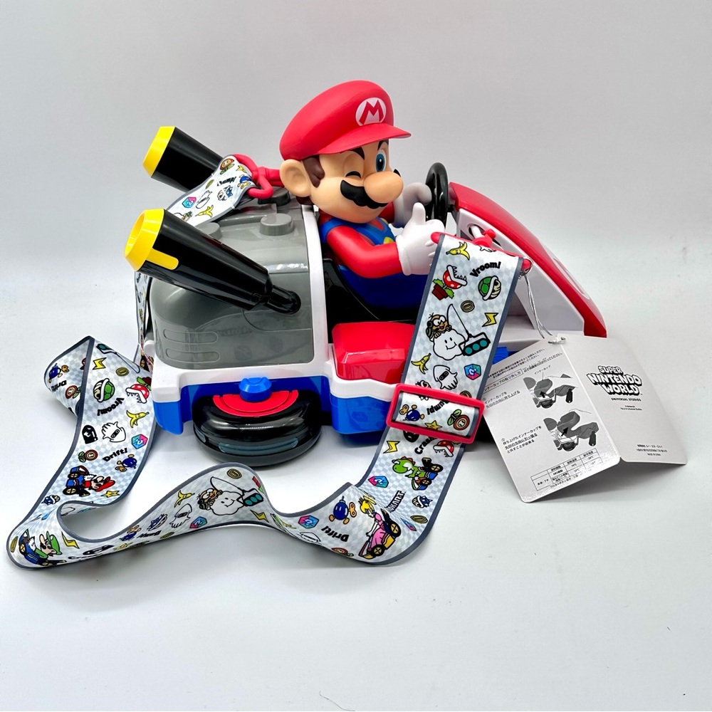 Nintendo: Super Mario Kart - Popcorn Bucket with Flashing Tires (Collectible)